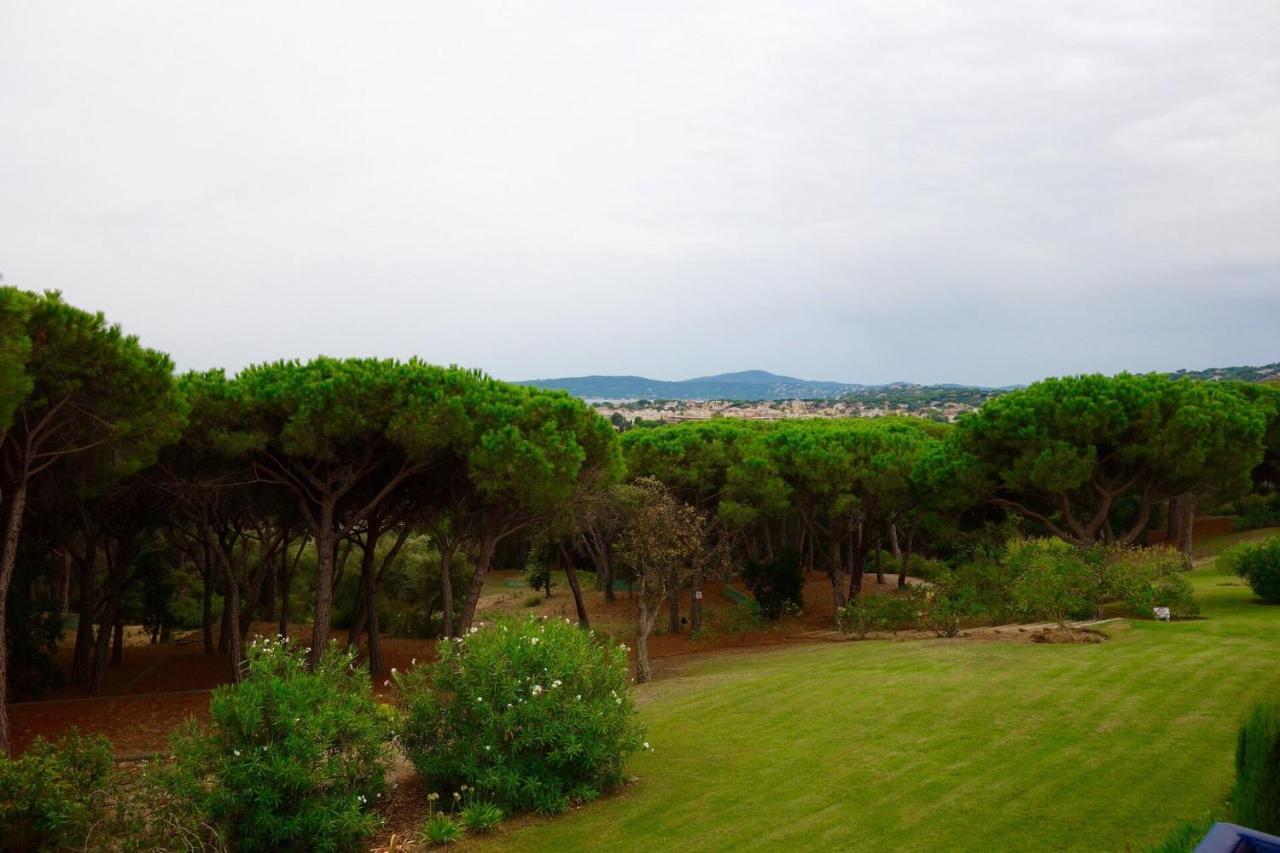Sainte-Maxime - 3 Bedroom Apartment, Air Conditioned, Outdoor Terrace, Swimming Pool 외부 사진