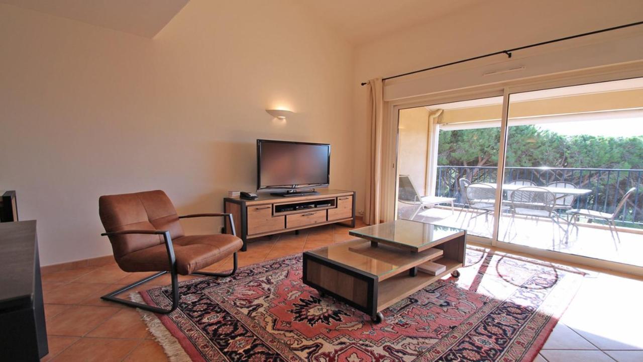 Sainte-Maxime - 3 Bedroom Apartment, Air Conditioned, Outdoor Terrace, Swimming Pool 외부 사진