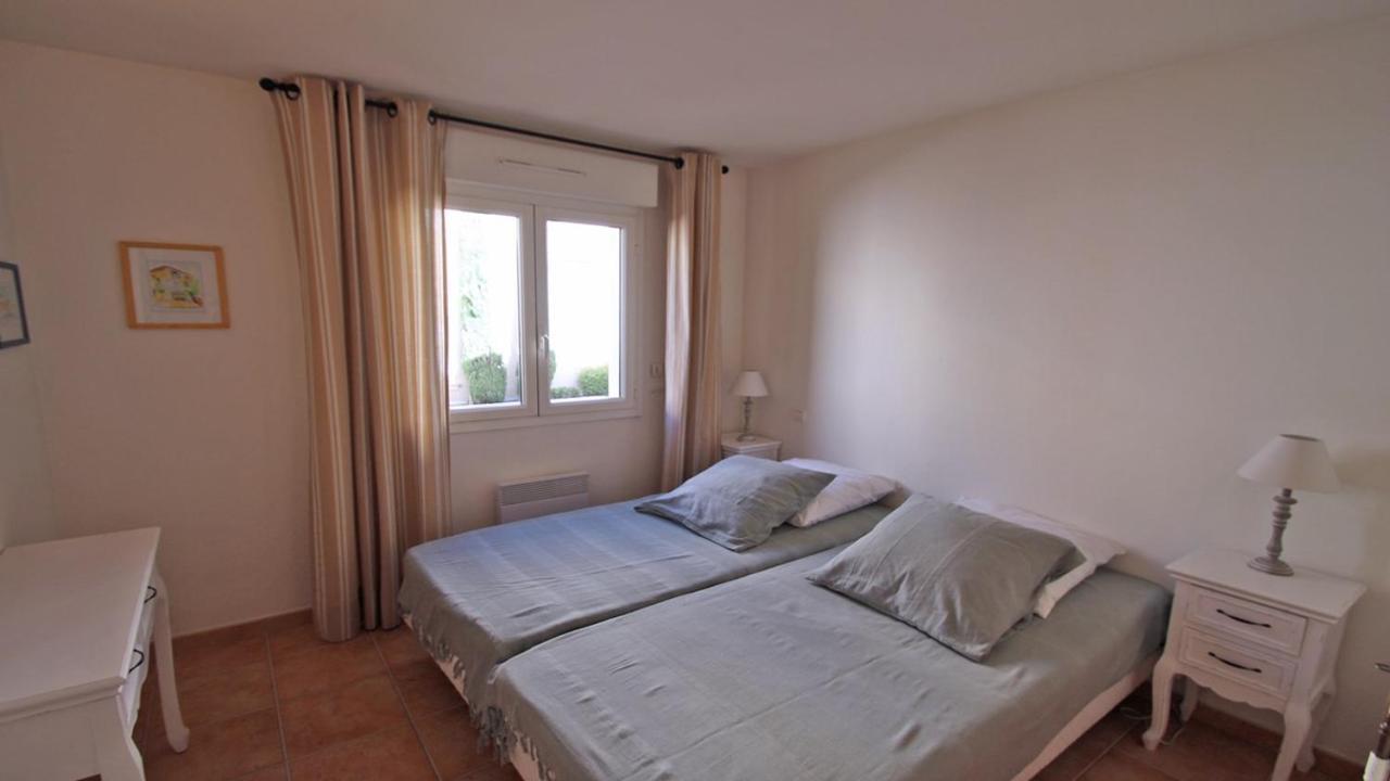 Sainte-Maxime - 3 Bedroom Apartment, Air Conditioned, Outdoor Terrace, Swimming Pool 외부 사진